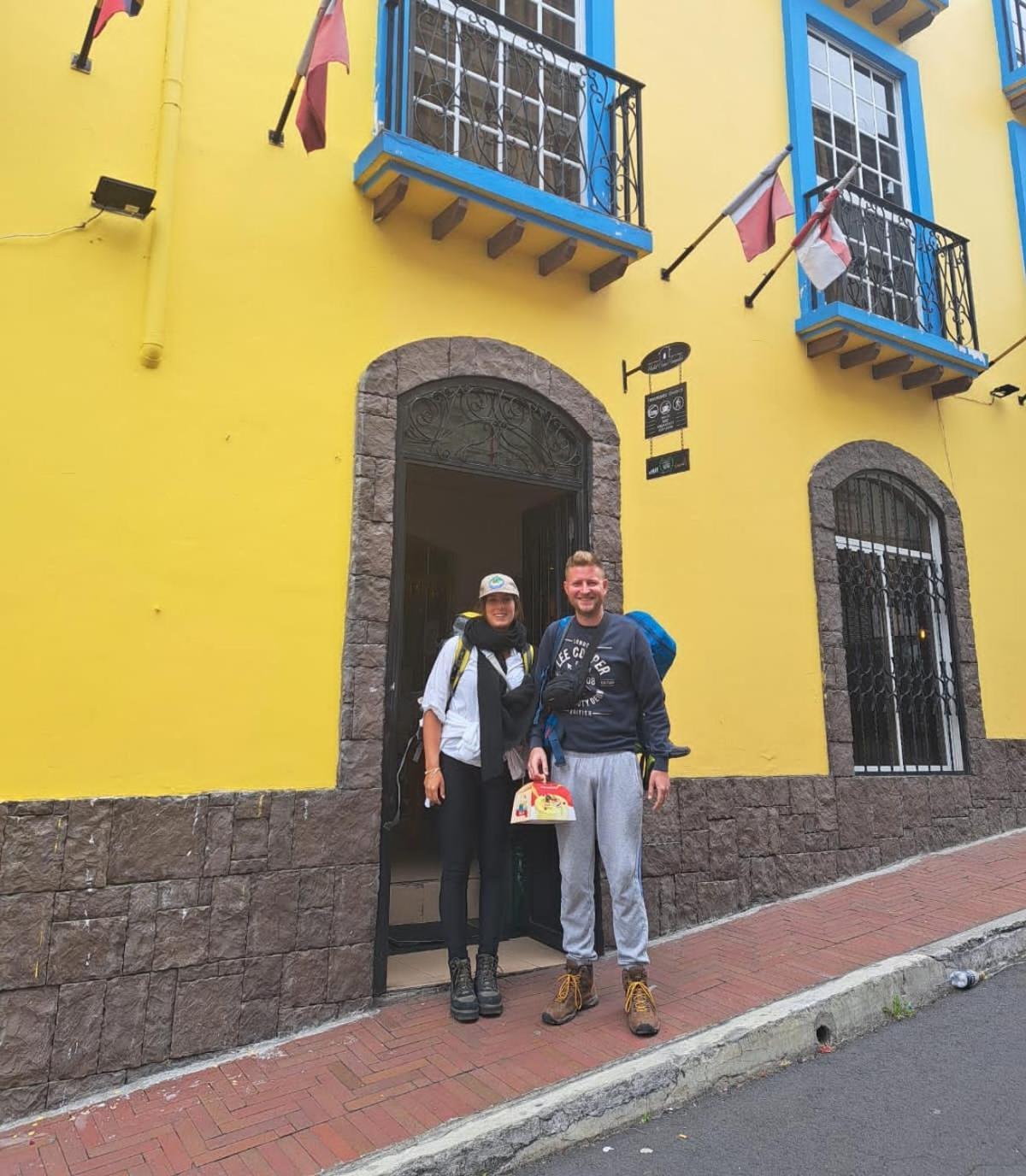 Casa Carpedm Hostel Quito Exterior photo